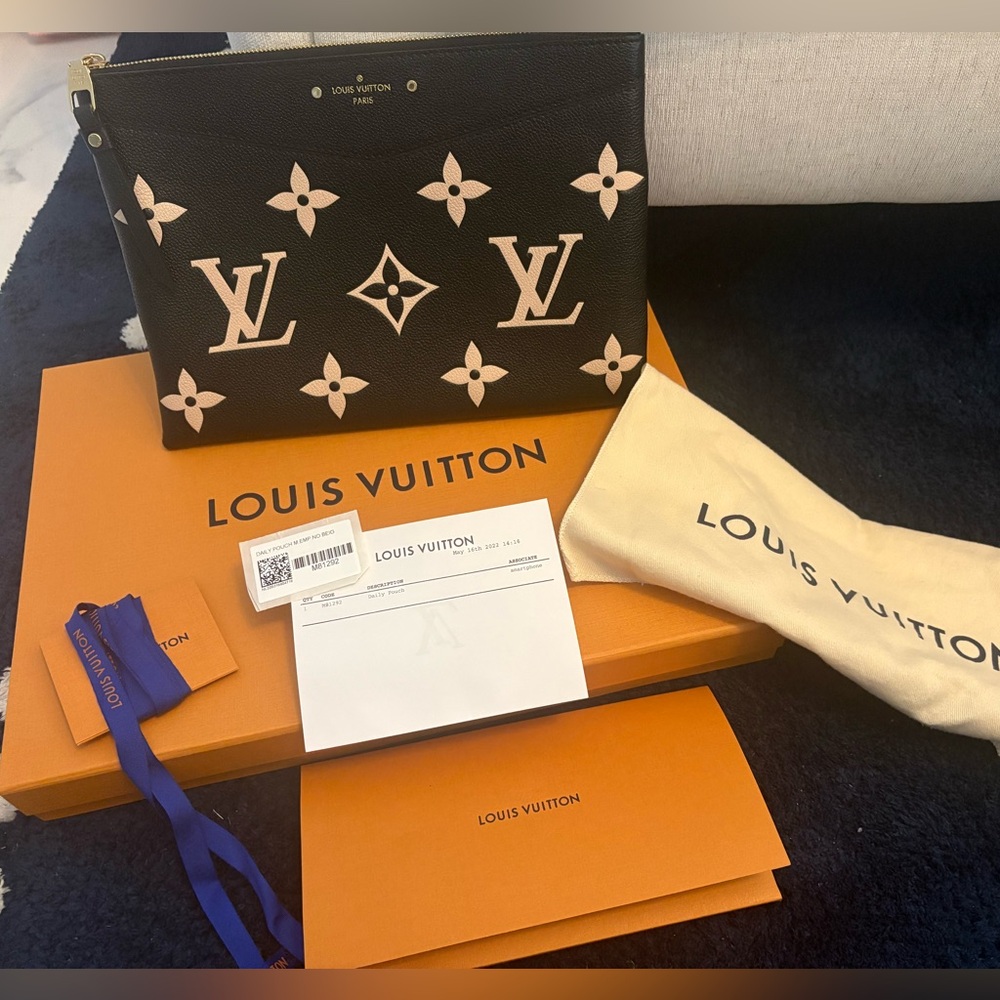 Authentic Louis Vuitton Empriente Daily Pouch, Beige & Black, receipt, rare!